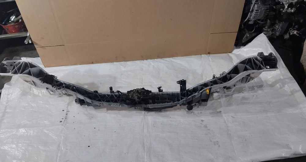 Pas przód przedni wzmocnienie przednie ford focus MK3 lift 8