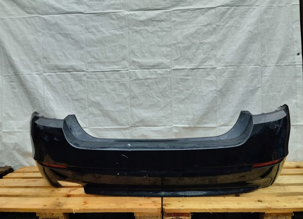 Zderzak tył tylny bmw F10 sedan kompletny 1