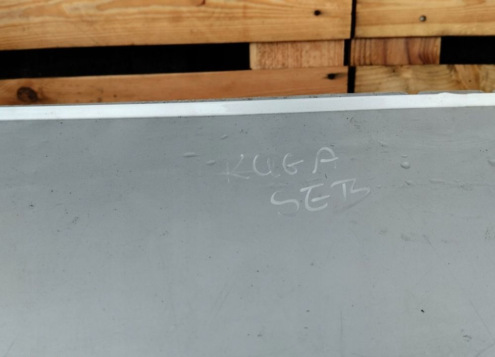 Zderzak tył tylny ford kuga MK1 pdc kompletny 4