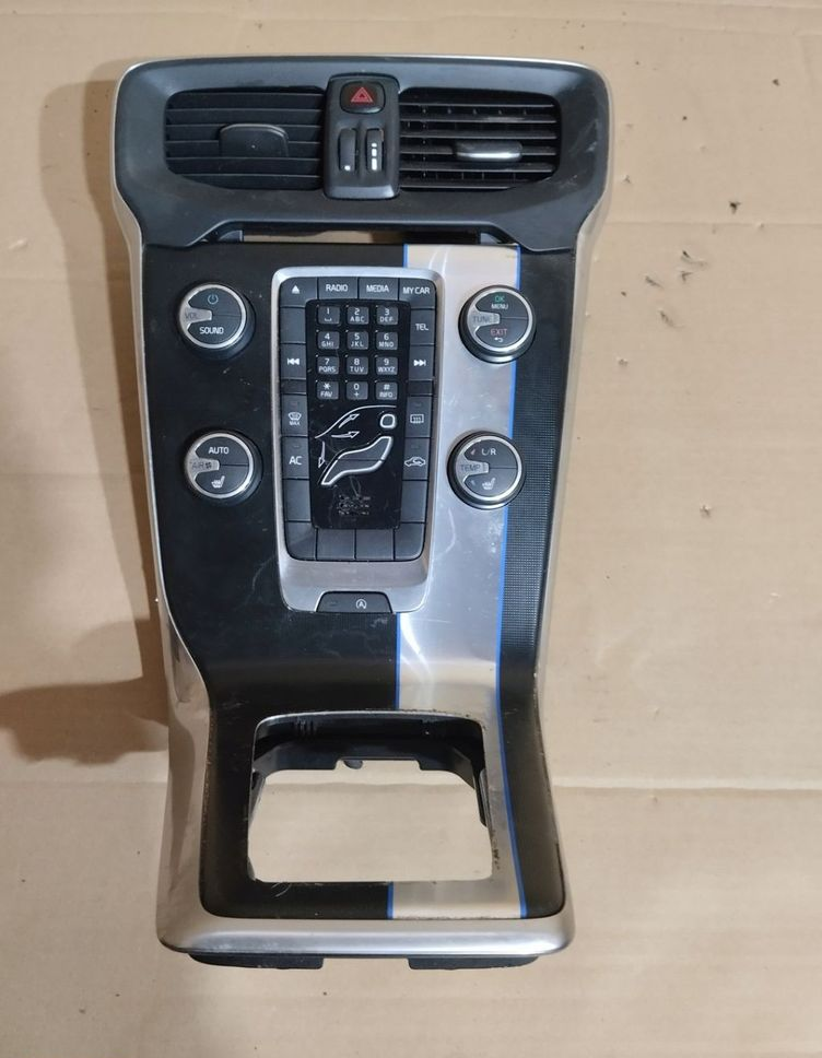 Konsola środkowa panel kratki nawiewu volvo V40 ii 2 1