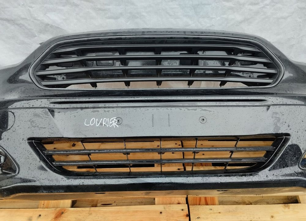 Zderzak przód przedni ford courier kompletny 4