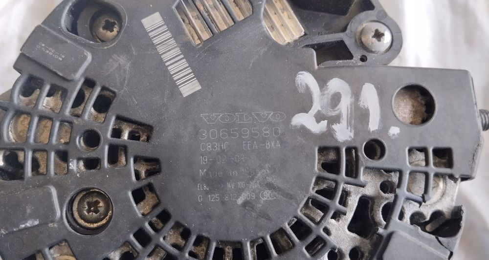 Alternator volvo V40 ii XC40 XC60 ii XC70 XC90 ii S60 ii 2.0D 30659580 3