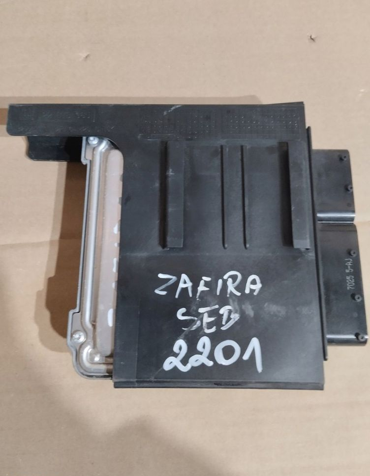 Sterownik silnika komputer opel zafira c 2.0 cdti 55485466 5