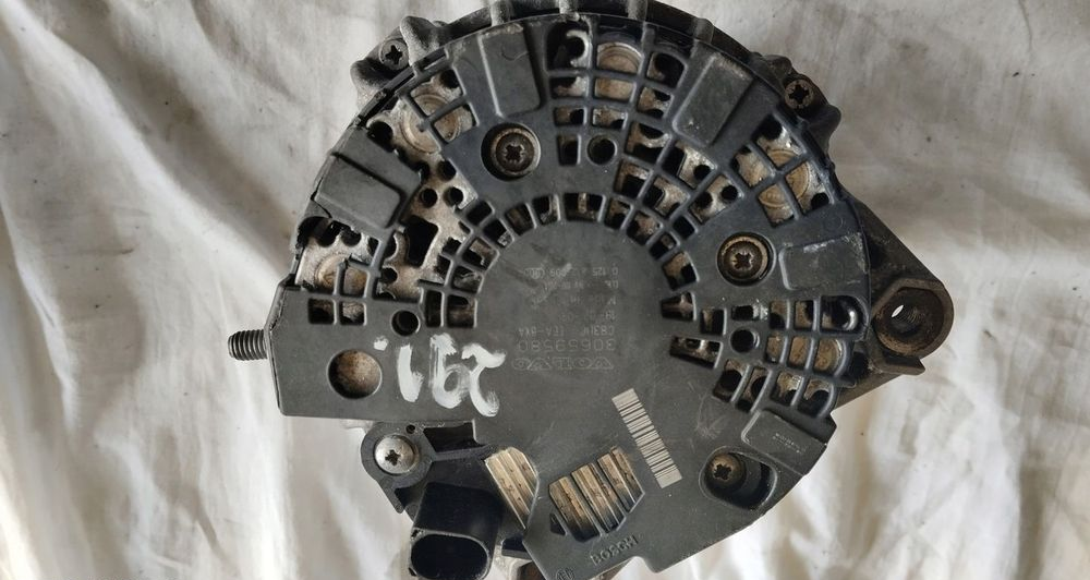Alternator volvo V40 ii XC40 XC60 ii XC70 XC90 ii S60 ii 2.0D 30659580 1