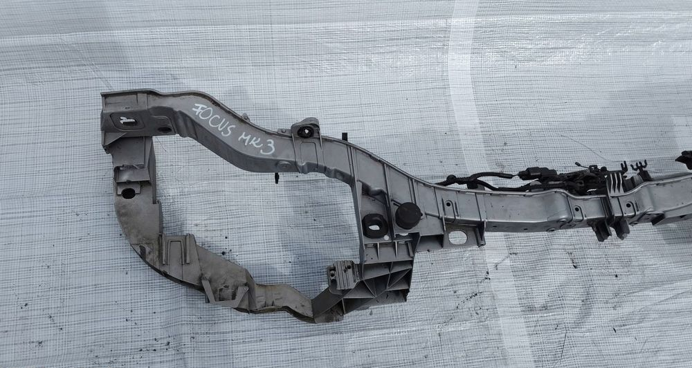 Pas przód przedni wzmocnienie przednie ford focus MK3 lift 2
