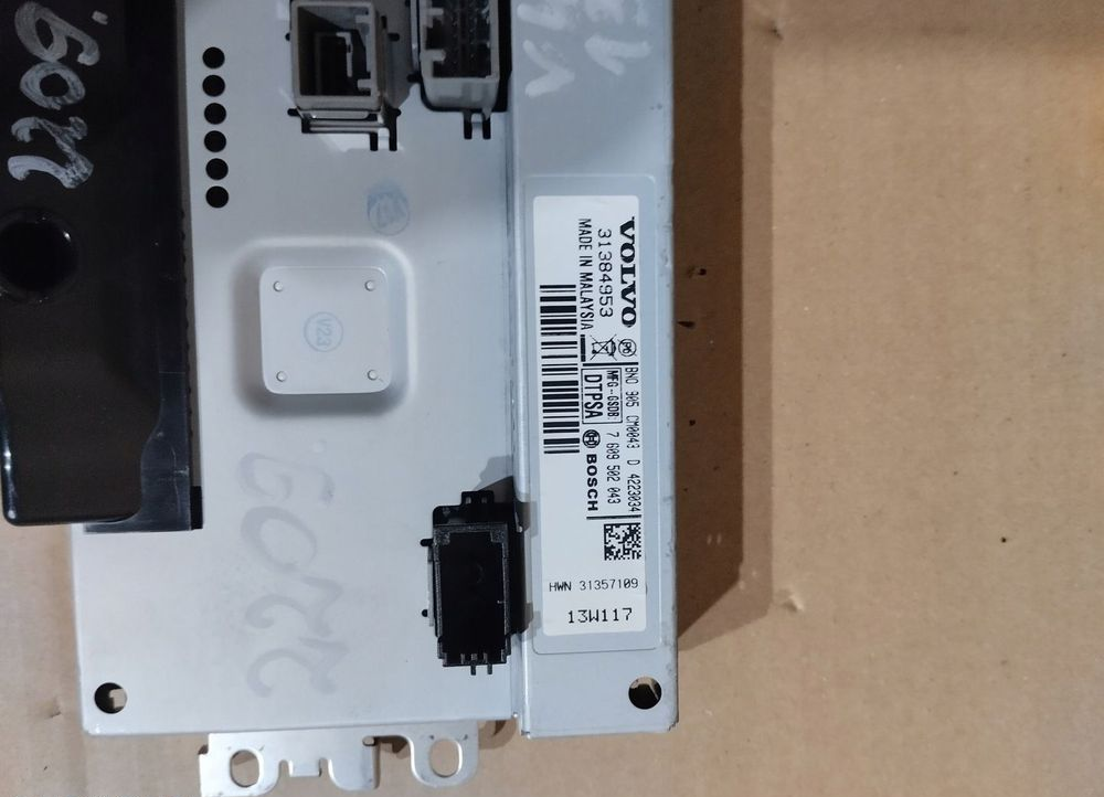 Ekran wyświetlacz radia monitor volvo V40 ii 2 31384953 4