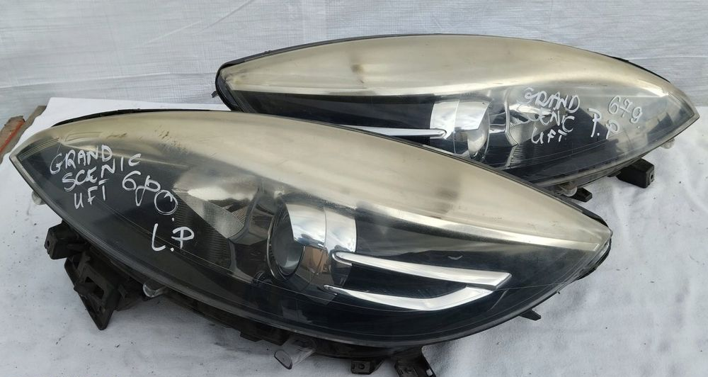 Lampa przednia przód prawa lewa scenic iii lift uk 260106928R 260601946R 1